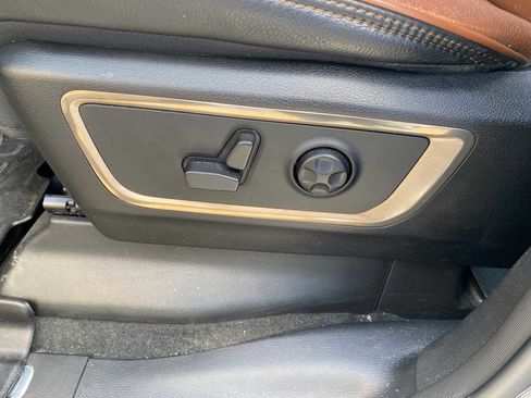 Used 2021 RAM 1500 Limited AWD/4WD image 18