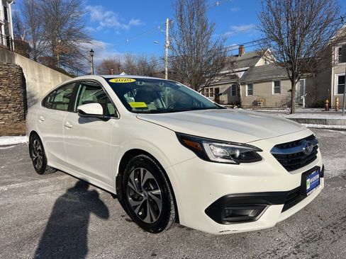 Used 2020 Subaru Legacy Premium image 7