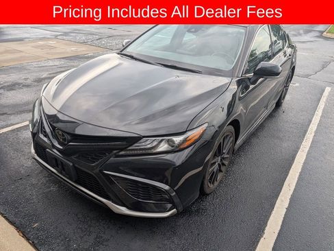 Used 2023 Toyota Camry XSE FWD image 1