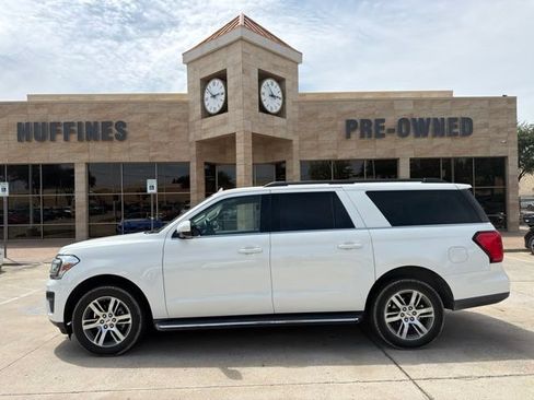 Used 2023 Ford Expedition Max XLT RWD image 1