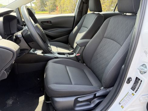 Used 2024 Toyota Corolla LE image 16