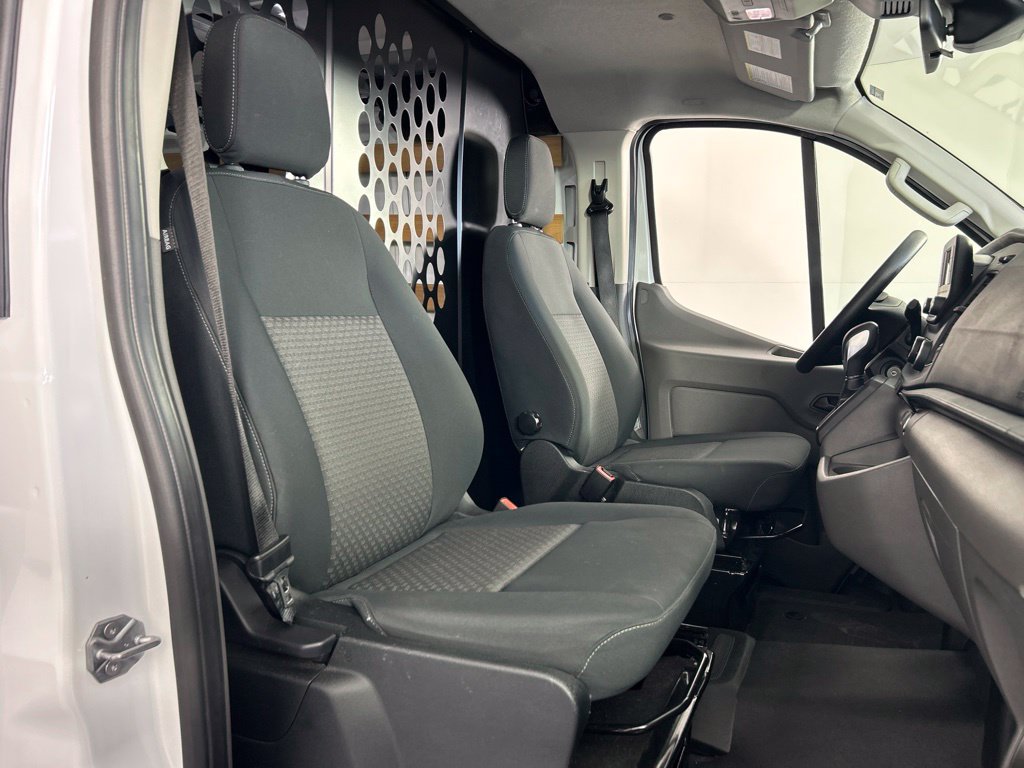 Used 2025 Ford Transit 250 Low Roof w/ Exterior Upgrade Package RWD image 16