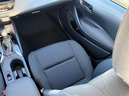 Used 2024 Toyota Corolla LE FWD image 27