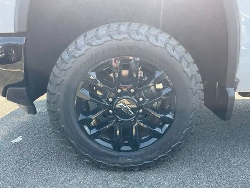 New 2026 Chevrolet Silverado 2500 LT w/ Trail Boss Package AWD/4WD image 7