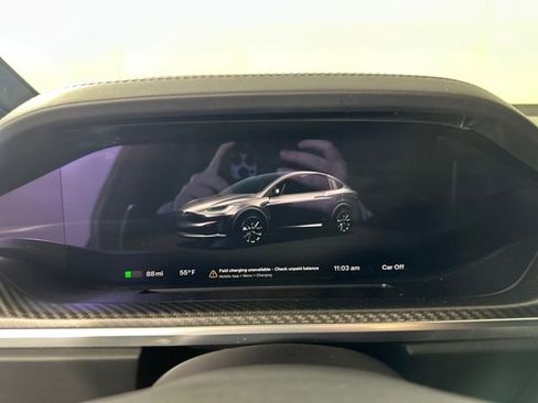 Used 2023 Tesla Model X Plaid image 17