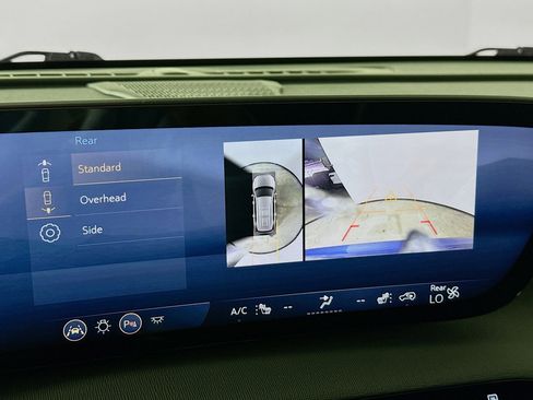 Used 2025 Buick Enclave Preferred image 16