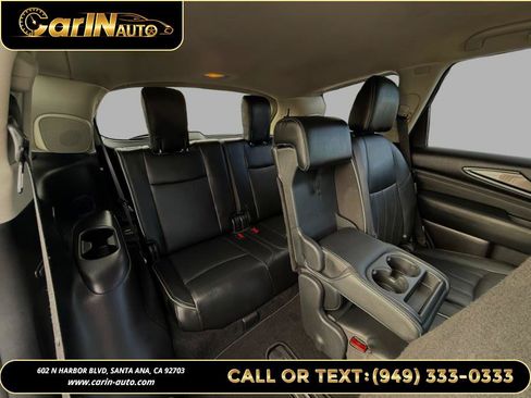 Used 2020 INFINITI QX60 Luxe w/ Essential Package FWD image 24