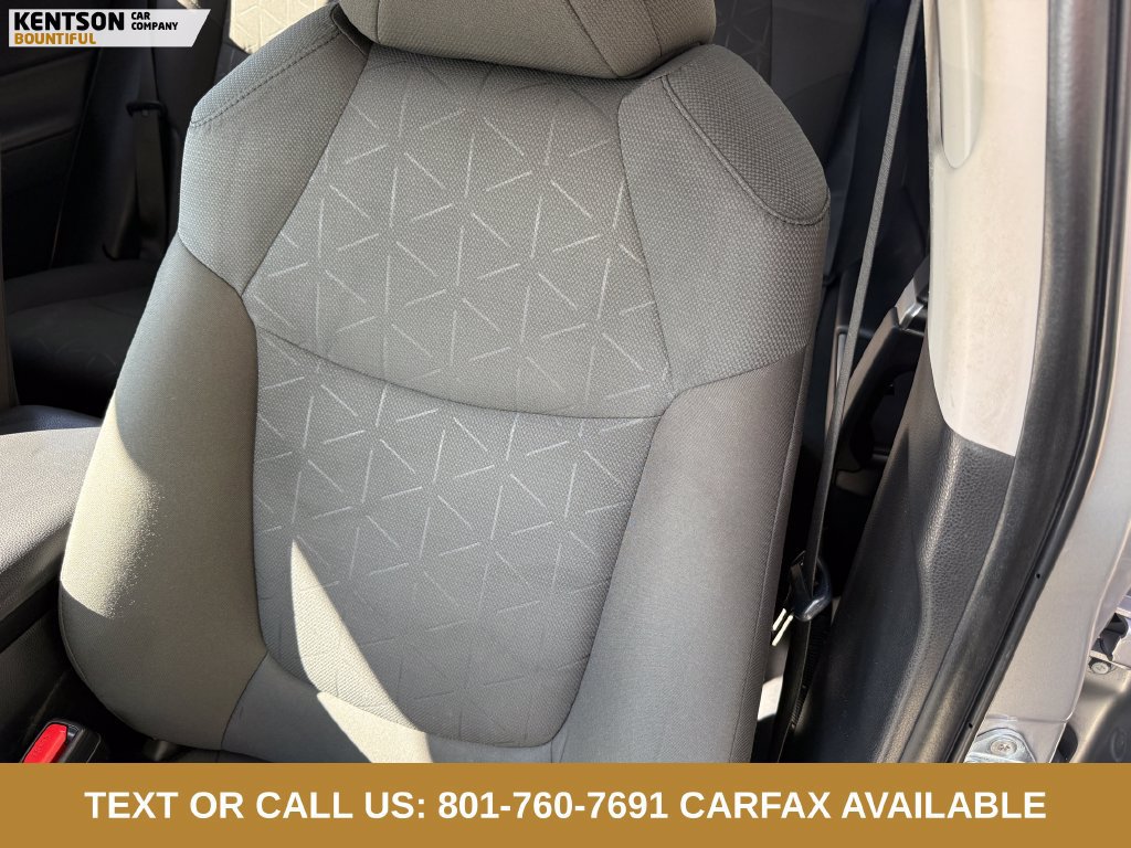 Used 2023 Toyota RAV4 XLE AWD/4WD image 27