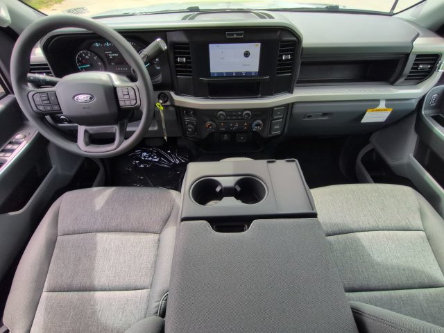 New 2027 Ford F250 XL w/ STX Appearance Package AWD/4WD image 15