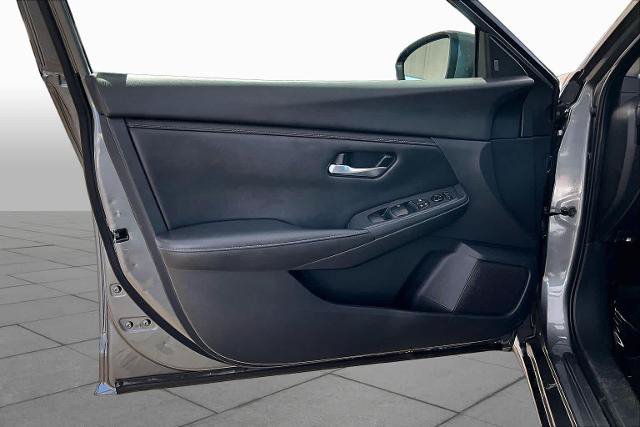 Certified 2022 Nissan Sentra SV FWD image 21