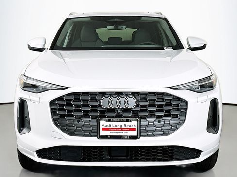New 2025 Audi Q5 Premium Plus AWD/4WD image 2