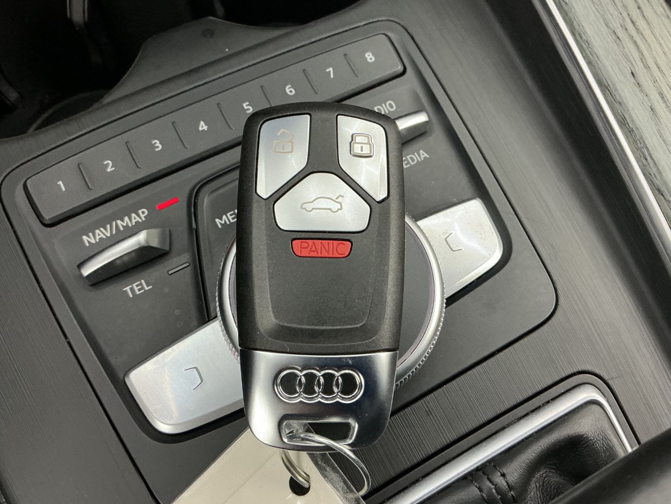 Used 2018 Audi A4 2.0T Premium Plus w/ Premium Plus Package AWD/4WD image 42