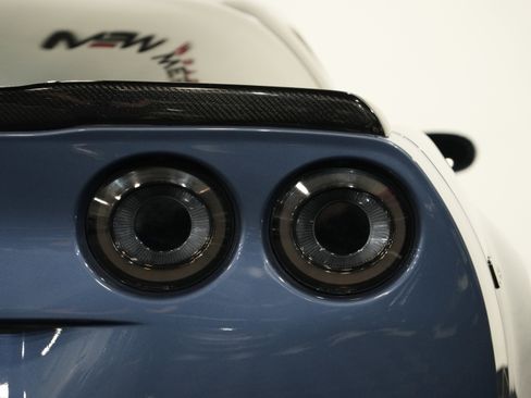 Used 2011 Chevrolet Corvette Z06 w/ Preferred Equipment Group image 17