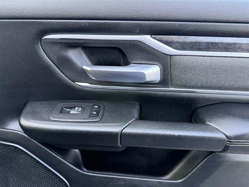 Used 2019 RAM 1500 Big Horn AWD/4WD image 14