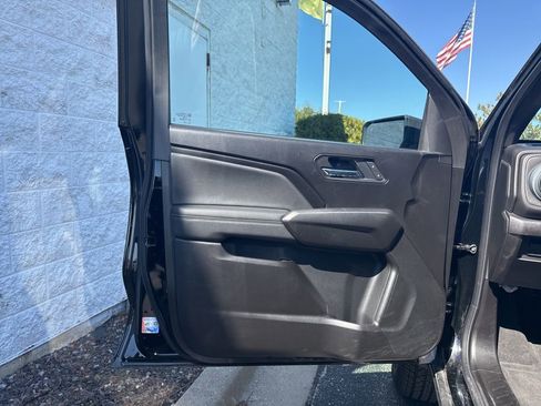 New 2026 Chevrolet Colorado LT w/ LT Convenience Package AWD/4WD image 7