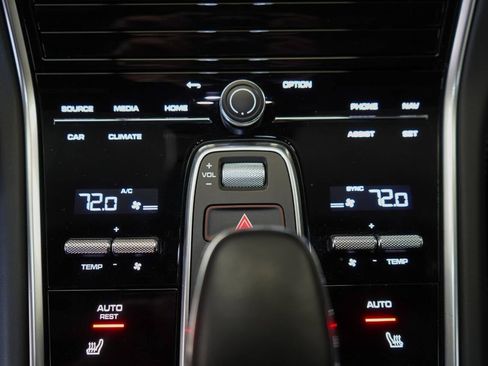 Used 2023 Porsche Panamera Turbo S image 61