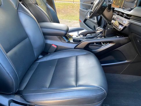 Used 2024 Kia Telluride S w/ S Sunroof Package image 45