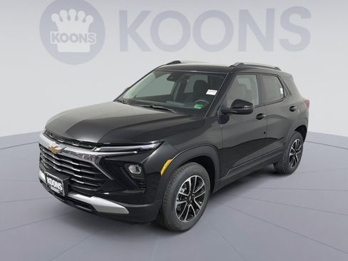 New 2026 Chevrolet TrailBlazer LT image 1