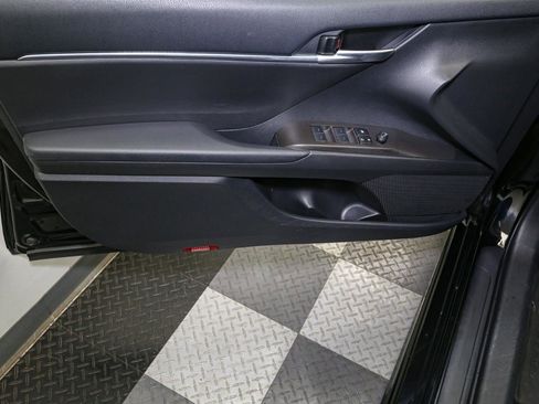 Used 2024 Toyota Camry SE image 41