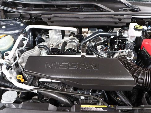 Used 2022 Nissan Rogue SV FWD image 29
