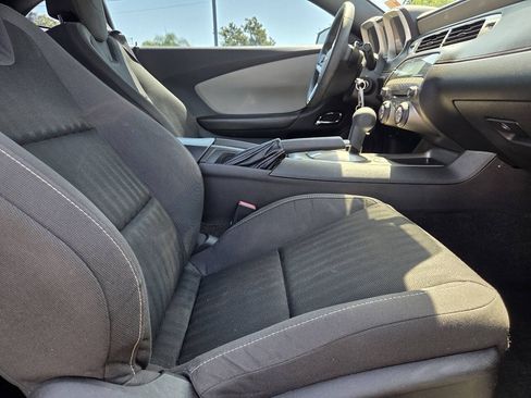 Used 2015 Chevrolet Camaro LS RWD image 24