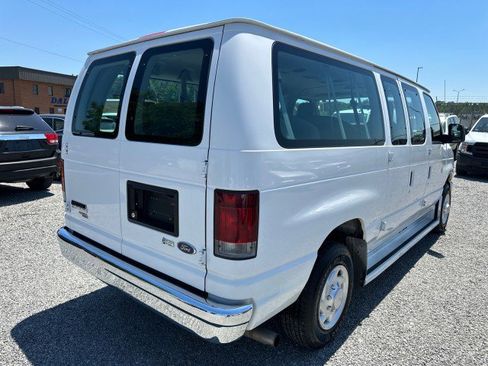 Used 2011 Ford E-350 and Econoline 350 XLT RWD image 9