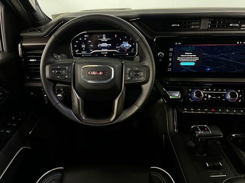 Used 2025 GMC Sierra 1500 AT4X image 13