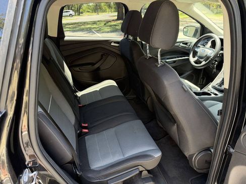 Used 2015 Ford Escape SE w/ Equipment Group 201A FWD image 20