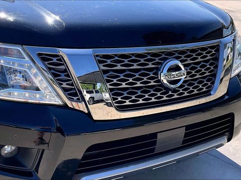 Used 2019 Nissan Armada Platinum w/ Captain's Chairs Package AWD/4WD image 29