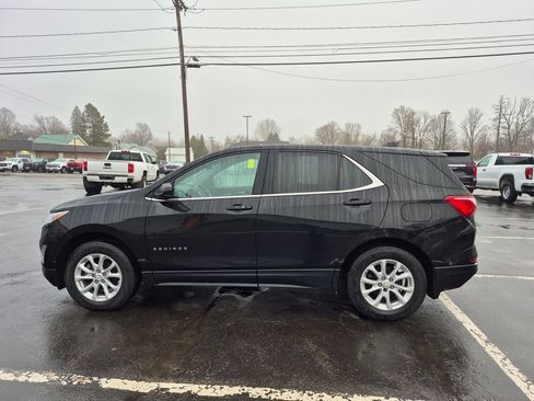 Used 2020 Chevrolet Equinox LT w/ Driver Convenience Package image 8