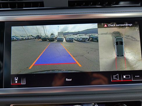 Certified 2025 Audi Q3 2.0T Premium Plus w/ Premium Plus Package image 15