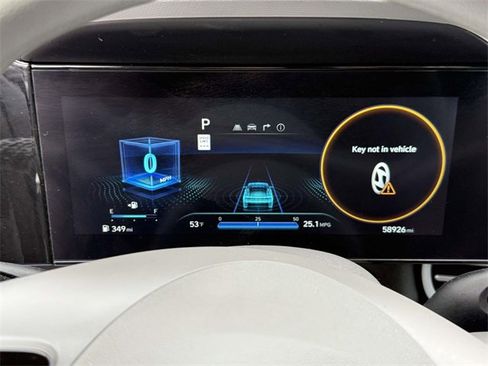 Used 2024 Hyundai Elantra SEL image 22