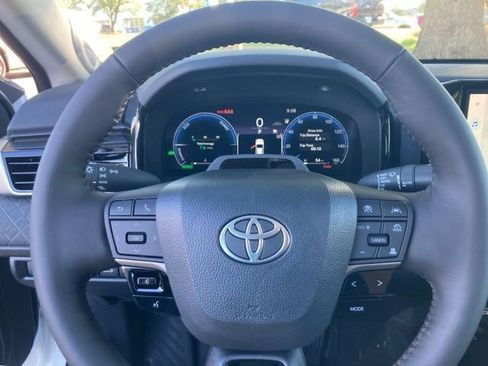 New 2026 Toyota Camry XLE FWD image 17