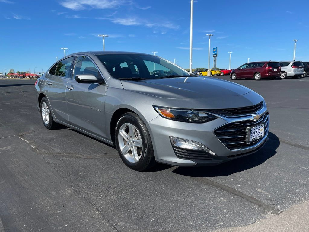 Used 2024 Chevrolet Malibu LT FWD image 7