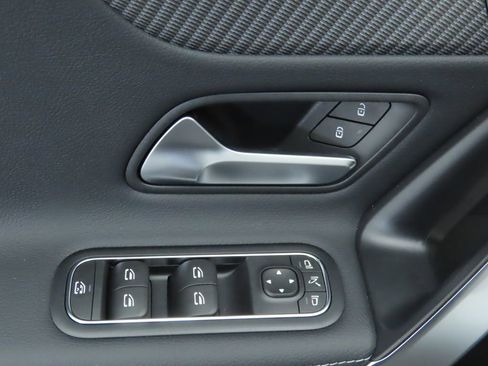 Certified 2025 Mercedes-Benz CLA 250 image 24