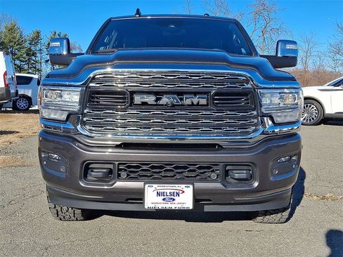 Used 2023 RAM 3500 Limited image 29