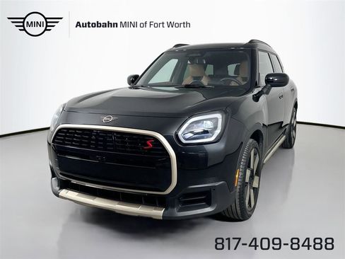 Certified 2025 MINI Cooper Countryman S w/ Comfort Package Max image 1