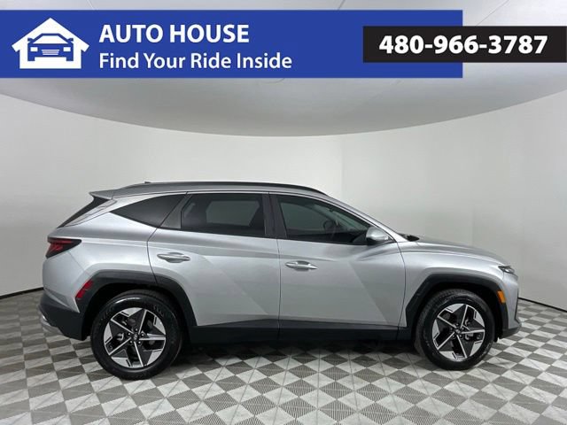 Used 2025 Hyundai Tucson SEL FWD image 4