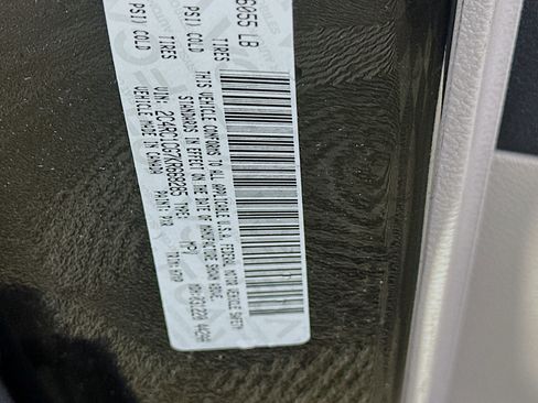 Used 2019 Chrysler Pacifica LX w/ Tire & Wheel Group FWD image 12