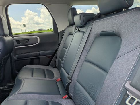 Used 2021 Ford Bronco Sport Outer Banks AWD/4WD image 14
