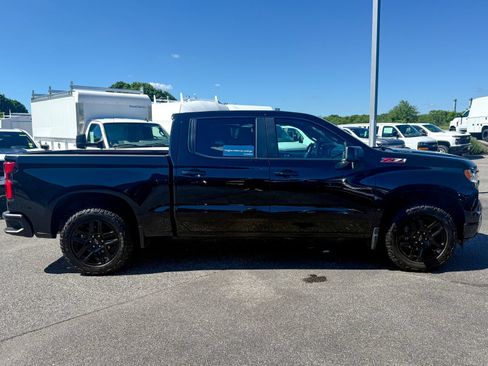 Used 2023 Chevrolet Silverado 1500 RST AWD/4WD image 8