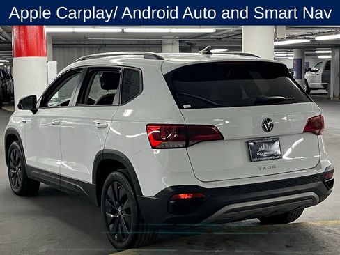 Used 2022 Volkswagen Taos S image 5