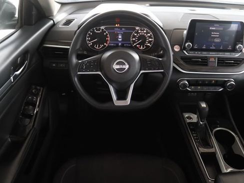 Used 2023 Nissan Altima 2.5 SV image 26