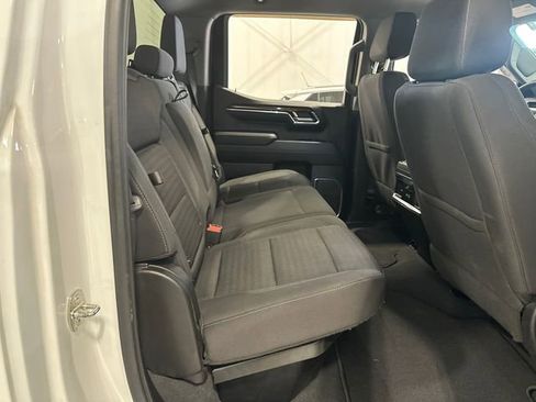 Used 2023 GMC Sierra 1500 Elevation image 37