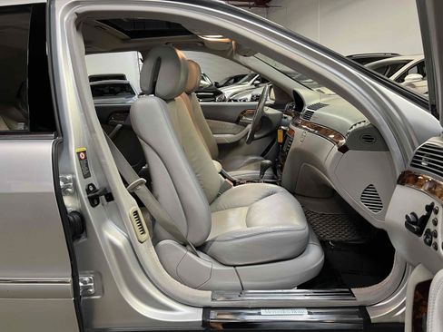 Used 2006 Mercedes-Benz S 500 image 21