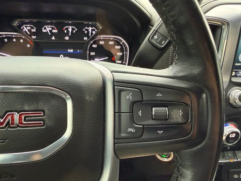 Used 2022 GMC Sierra 1500 Elevation w/ LPO, Elevation Black Package AWD/4WD image 27