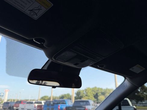 Used 2021 Honda Passport Sport image 30