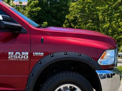 Used 2014 RAM 2500 Tradesman w/ Chrome Appearance Group AWD/4WD image 15