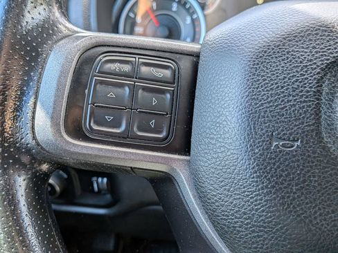 Used 2022 RAM 5500 Tradesman w/ Chrome Appearance Group AWD/4WD image 13