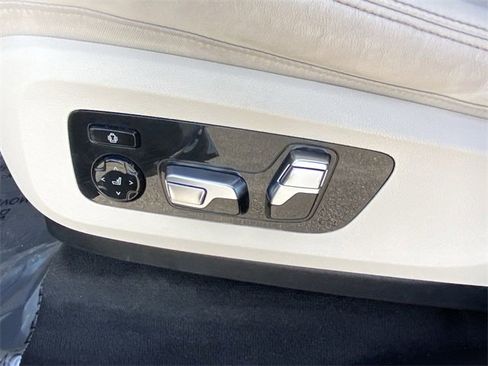 Certified 2021 BMW X7 xDrive40i w/ M Sport Package image 22